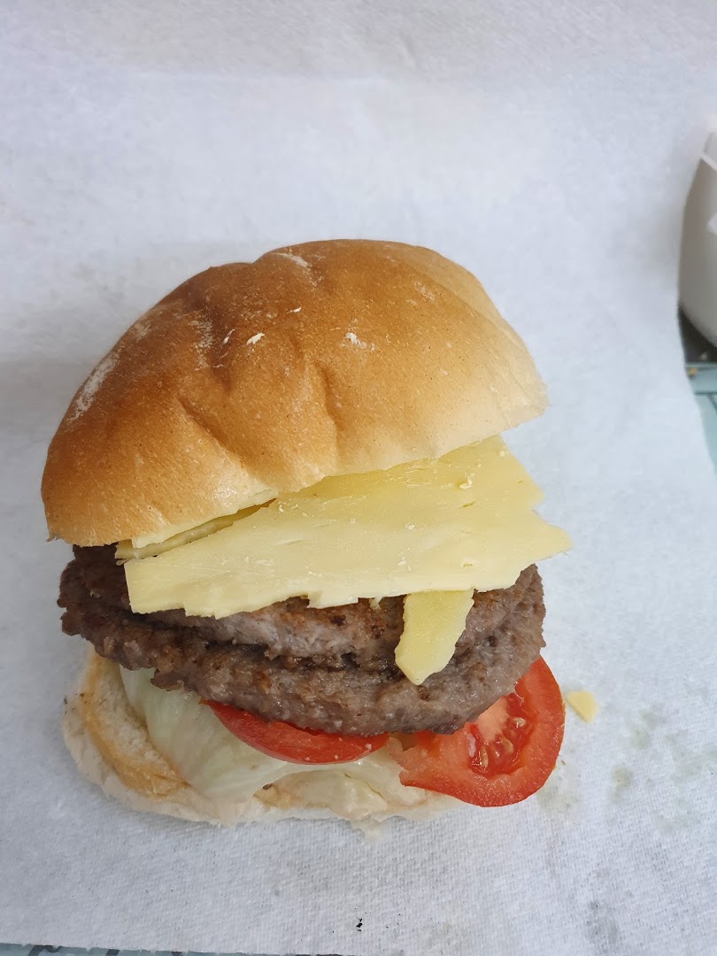 Berry's brunch snack van · Photos 8